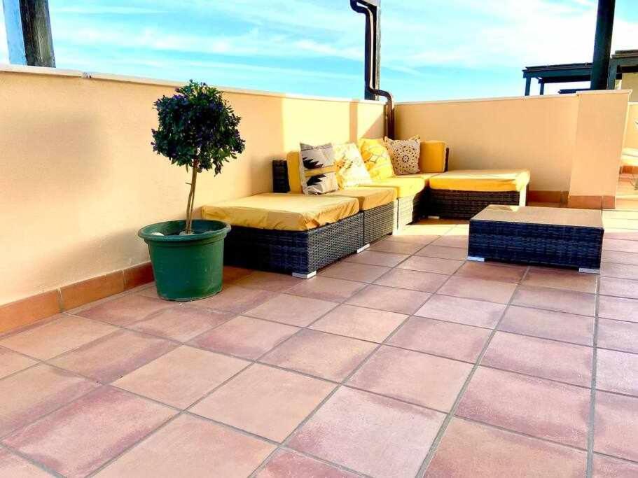 Sea View And Mountains By Solymar Holiday Torre Del Mar Exterior foto
