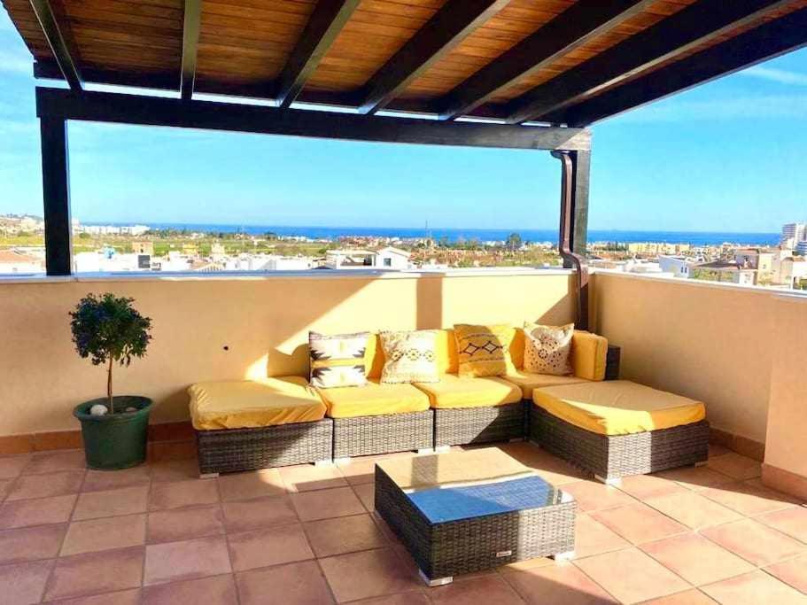 Sea View And Mountains By Solymar Holiday Torre Del Mar Exterior foto
